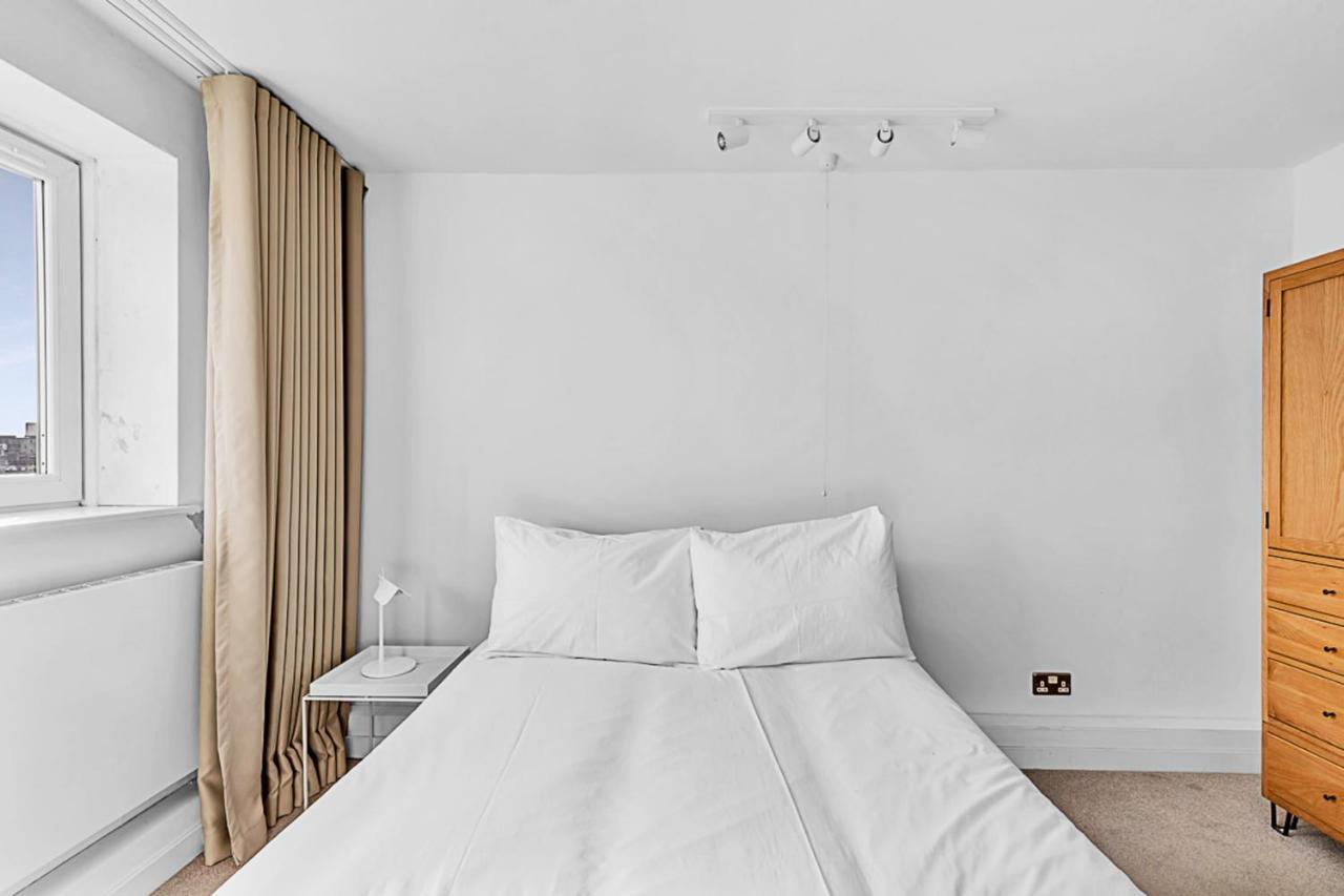 Apartment Relay Radiant Chelsea Flat With View London