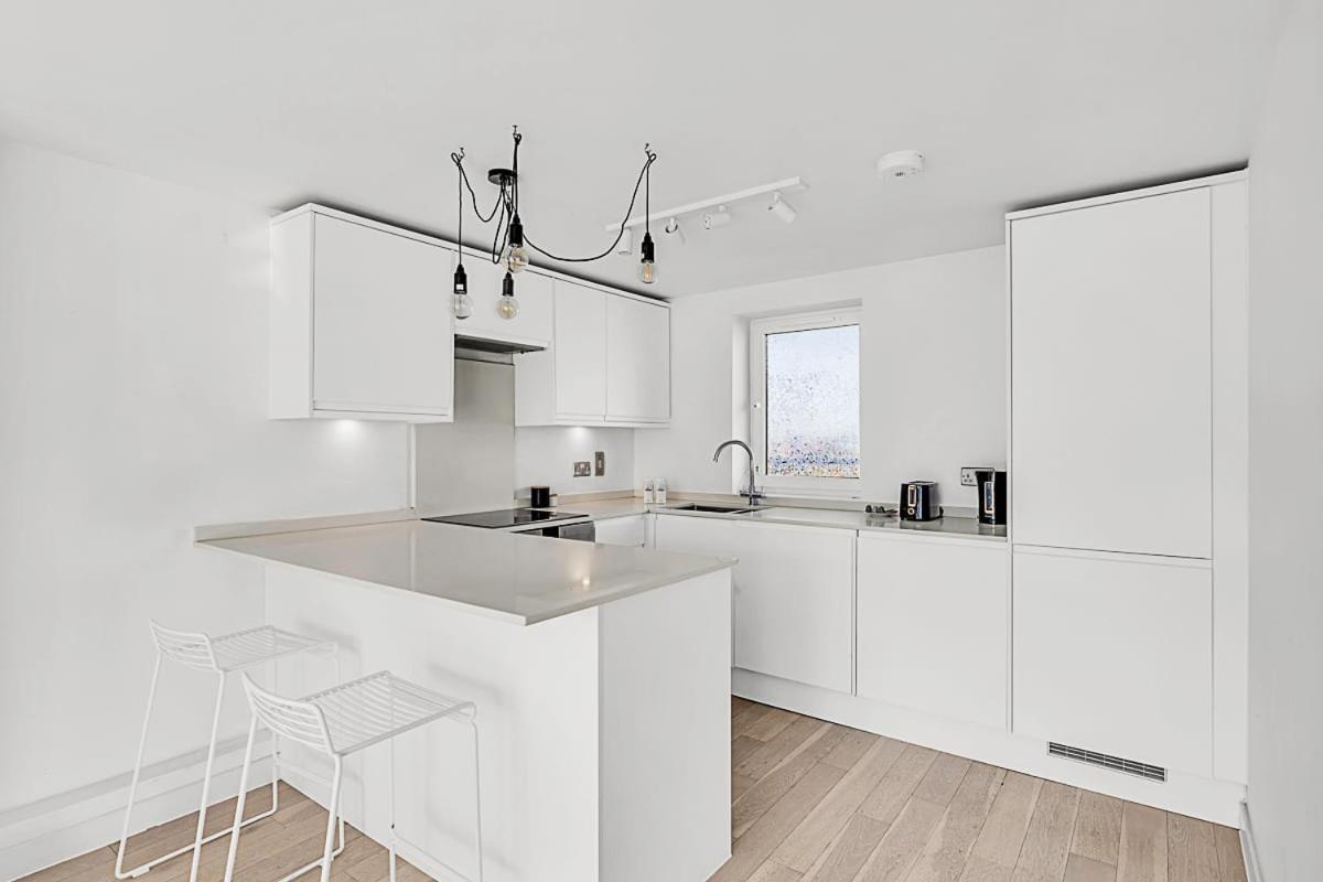 Apartment Relay Radiant Chelsea Flat With View *
