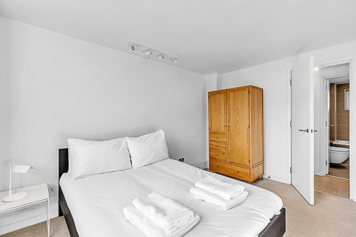 Relay Radiant Chelsea Flat With View Apartment